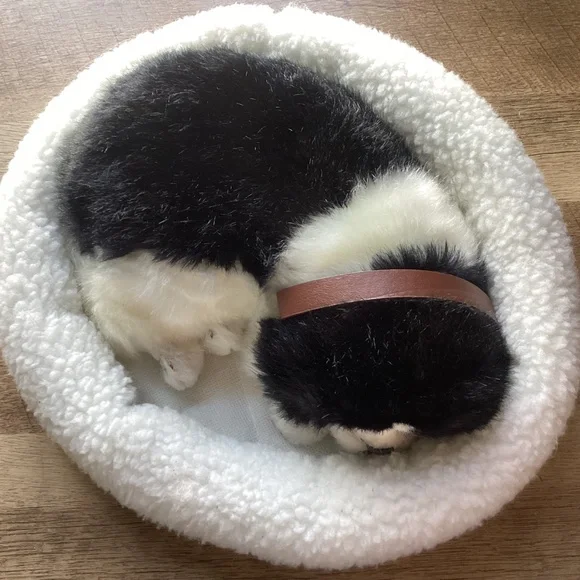 Sleeping Dog Plush Toy Battery Operated Stuffed Puppy Breathing Tested 10x11” - Picture 7 of 9